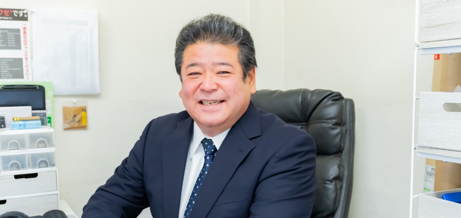 南代表　着席　笑顔